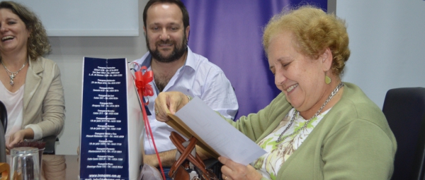 Coralito López, consultante en pediatría y neonatología fue homenajeada tras pasar a retiro jubilatorio